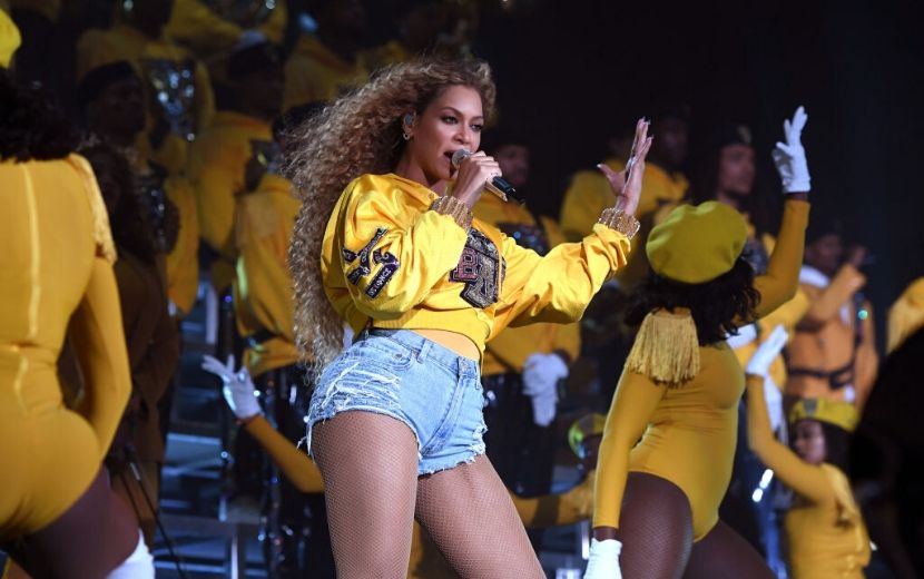 EMERGÊNCIA POP: Beyoncé lança música de surpresa e quebra a internet - mais uma vez!