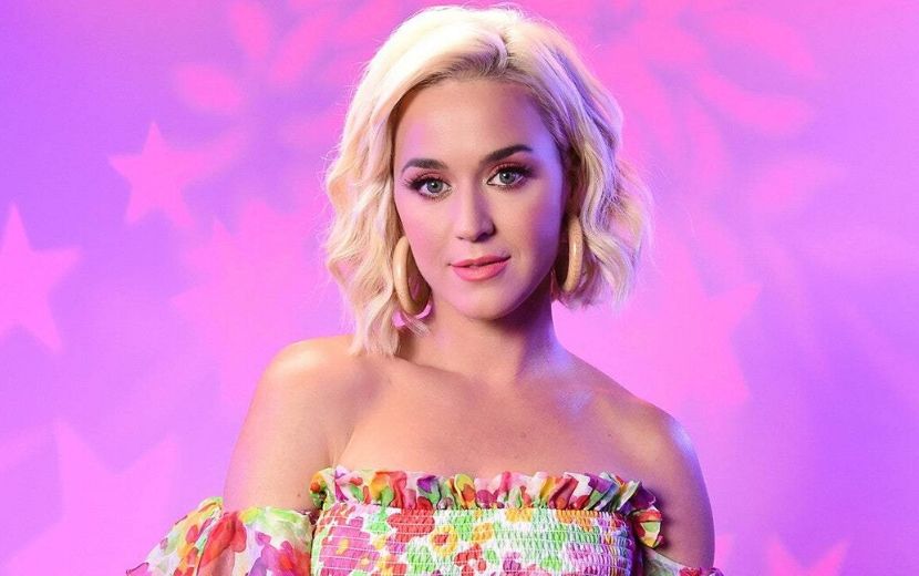 Katy Perry mobiliza fãs em ação para revelar a capa do novo álbum