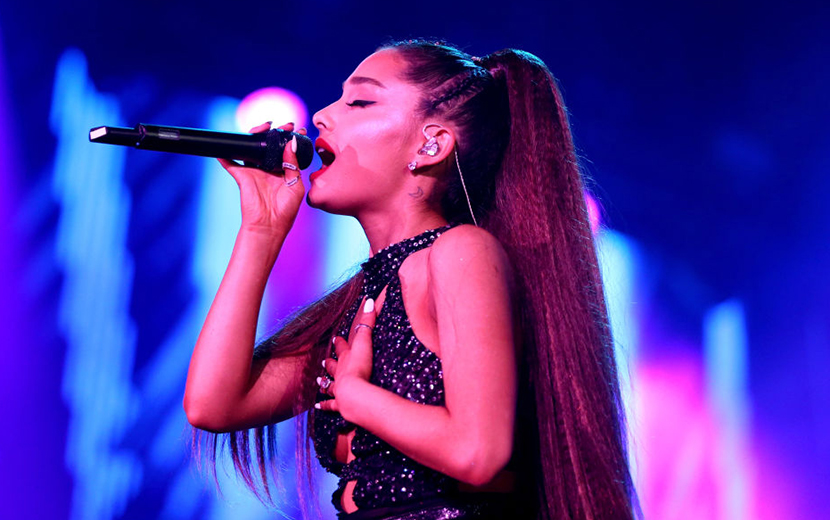 Chocadas: brasileira impressiona ao imitar a voz de Ariana Grande