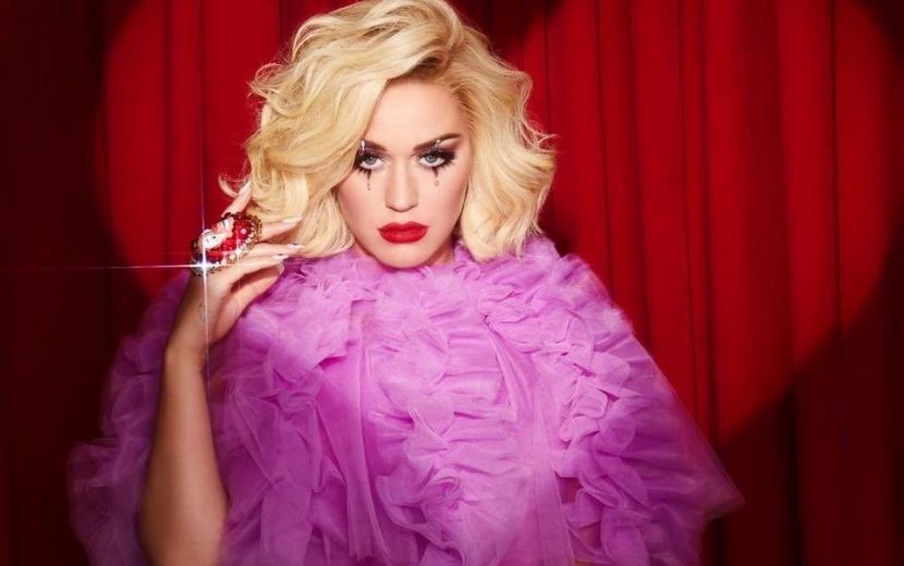 "Smile": Katy Perry mostra trecho de nova música e dá bronca em fãs!