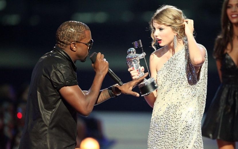 Kanye West volta a falar sobre Taylor Swift e afirma que Deus mandou ele interromper seu discurso no VMA 2009