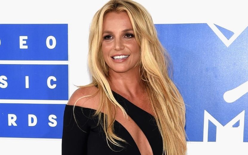 Britney Spears volta a assustar fãs com comportamento nas redes sociais