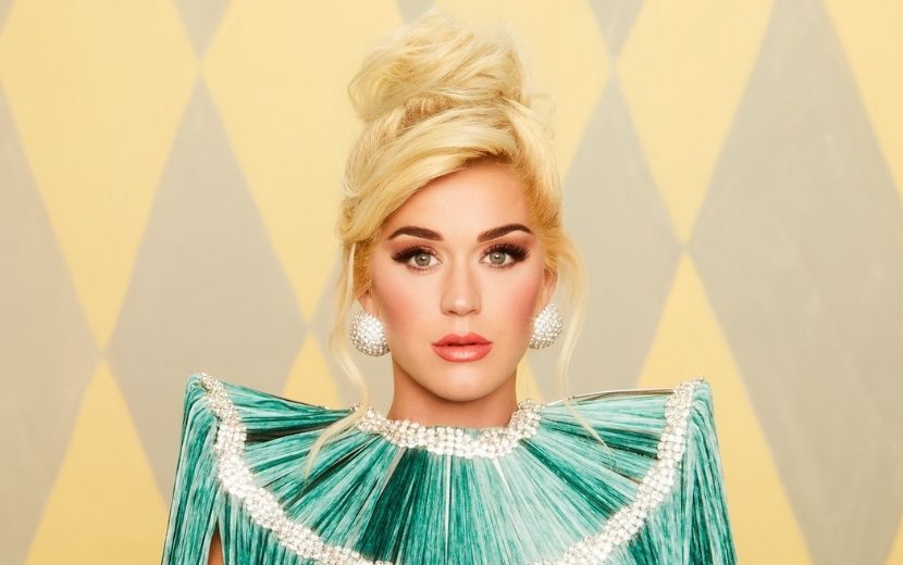 "Reconheço meu completo fracasso", diz Katy Perry sobre resultados de "Smile"