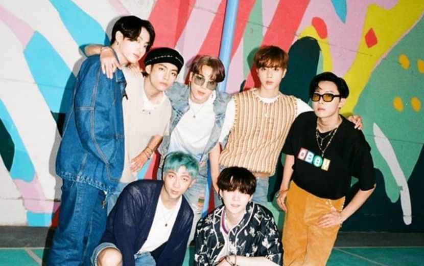 BTS compartilha histórias dos bastidores de cada um dos álbuns já lançados