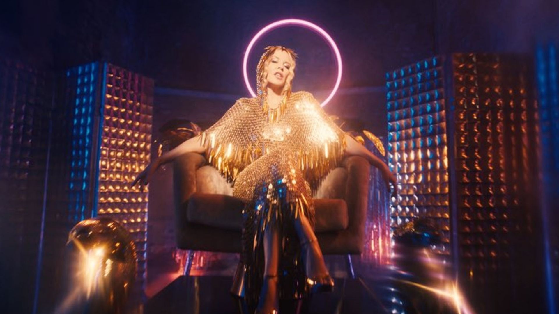 "Disco": Kylie Minogue divulga tracklist completa de seu novo álbum!