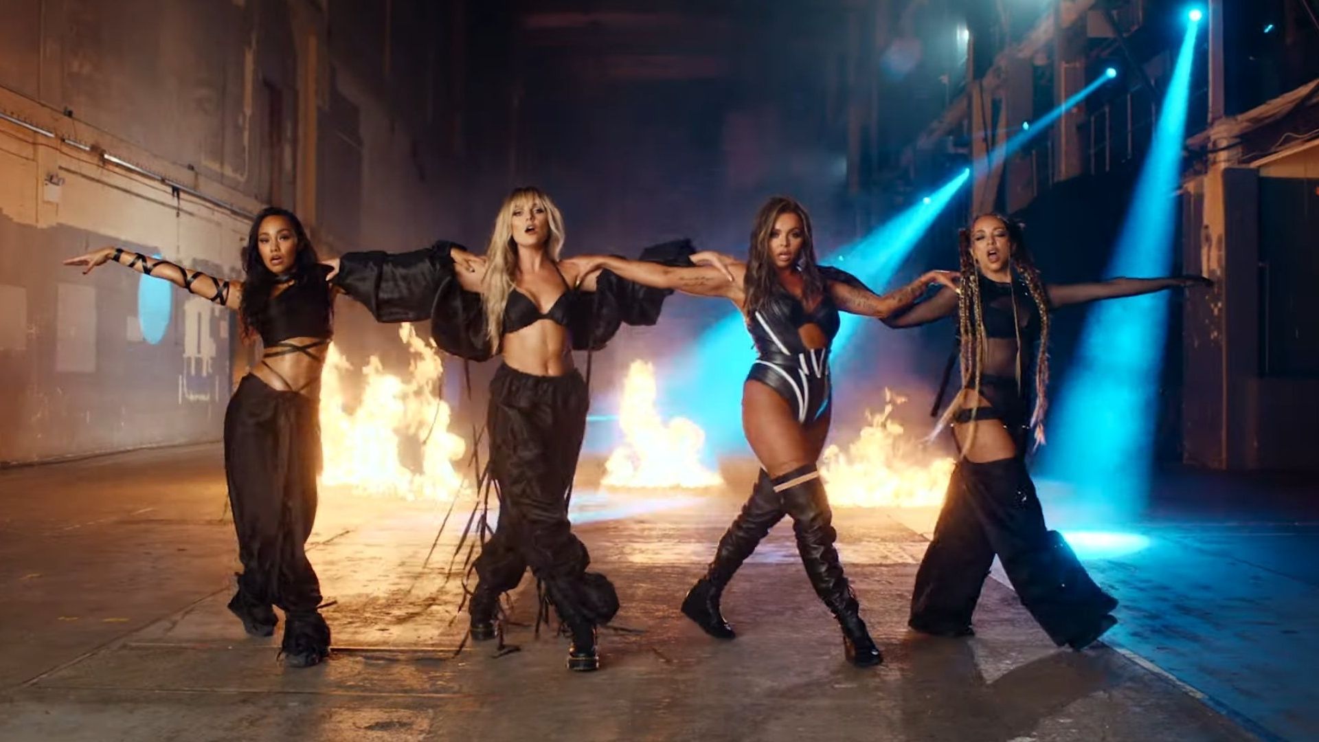 Com surra de coreografia e muito poder, Little Mix nos deixa sem fôlego no clipe de “Sweet Melody”