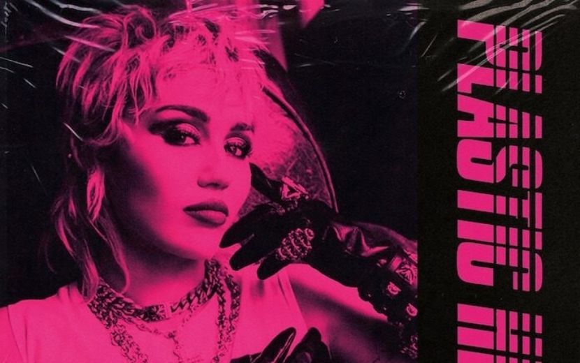 Com referências do rock de 1980, Miley Cyrus marca sua carreira com letras potentes em "Plastic Hearts"