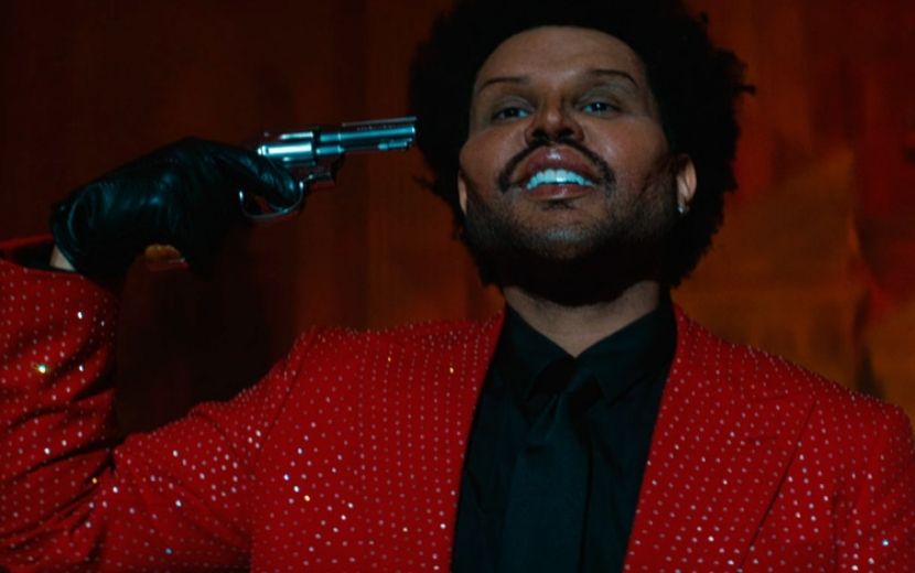 The Weeknd lança clipe icônico para "Save Your Tears" com direito a afronte ao Grammy