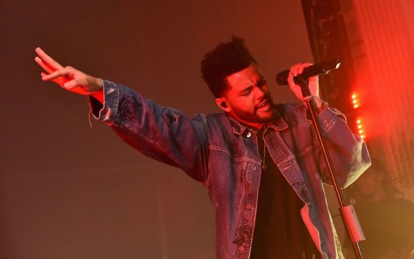 The Weeknd terá o maior show de intervalo da história do Super Bowl e investiu valor milionário na produção