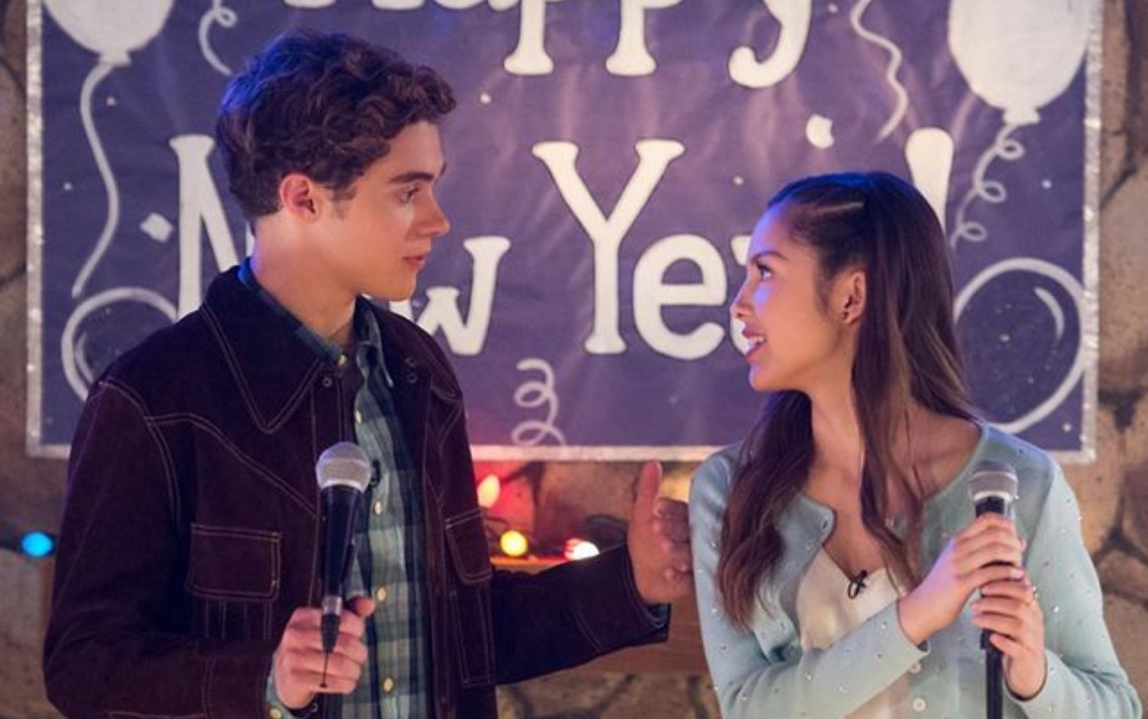 Elenco da série de "High School Musical" confirma fim das filmagens da 2ª temporada
