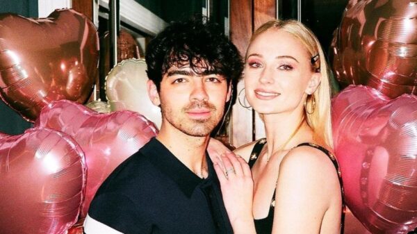 Joe Jonas e Sophie Turner mostram fotos inéditas do casamento em Las Vegas