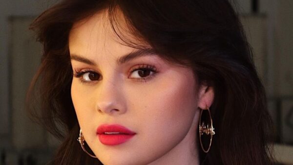 SG3 Selena Gomez dá pista de que novo álbum será lançado em breve