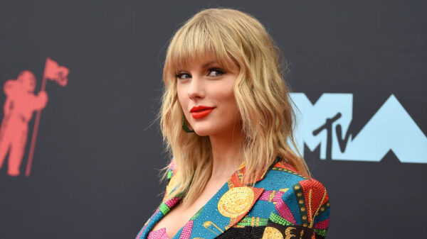 Taylor Swift participará de filme com estrelas de Hollywood, afirma site