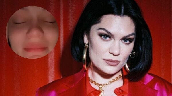 Jessie J chora ao revelar doença que a impede de cantar: "Tem sido difícil"
