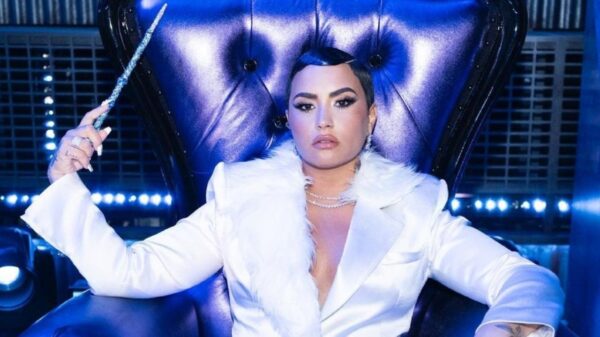 Demi Lovato fala sobre medo de como abandonar "imagem sexy" poderia afetar sua carreira