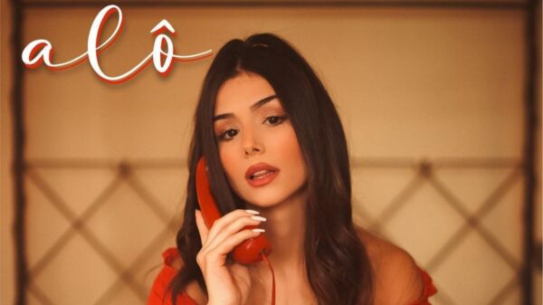 Juliana Gorito lança "Alô", música inspirada nos relacionamentos durante a quarentena