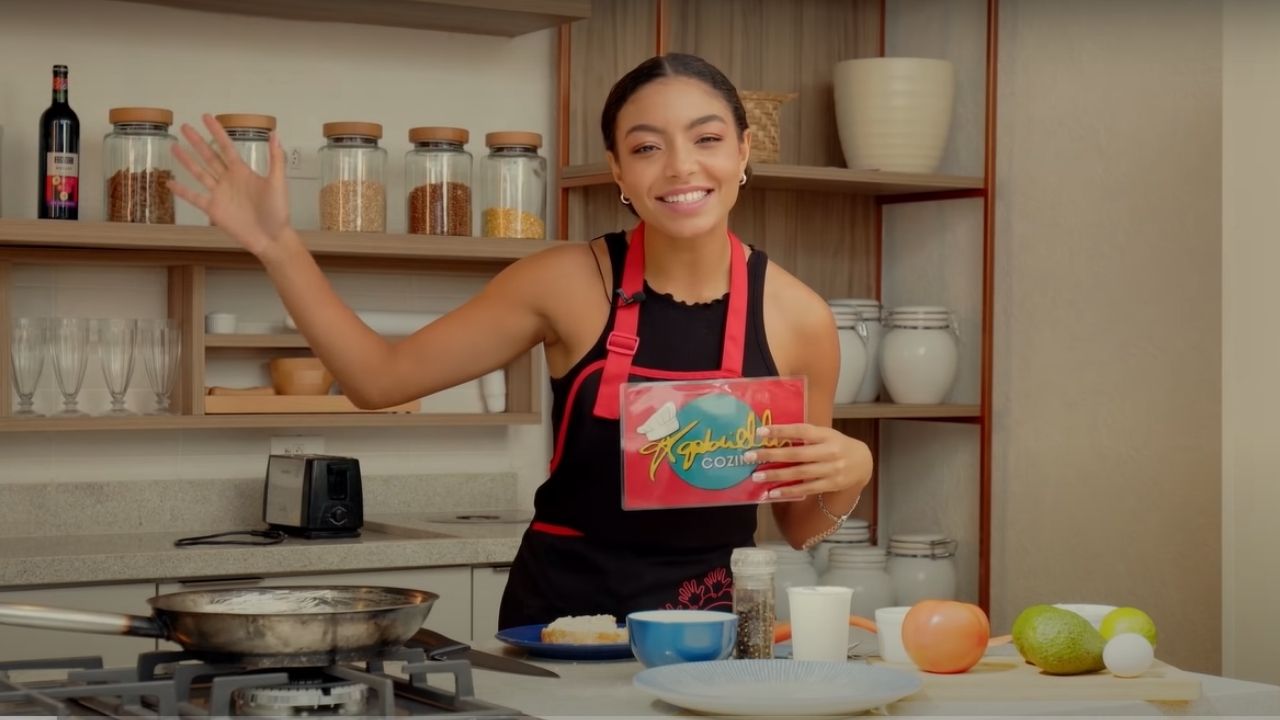 Any Gabrielly ensina receita de Avocado Toast em novo quadro do seu canal no YouTube