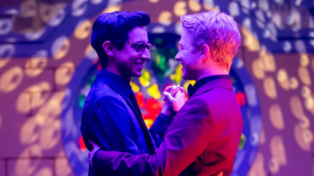 Casal de “High School Musical: A Série” fala sobre primeira música romântica LGBTQIA+ da Disney