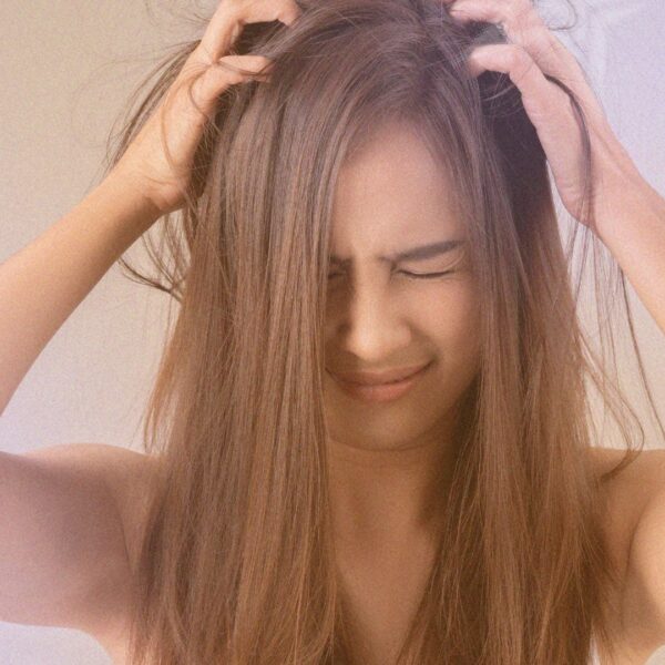 Sticks antifrizz: pequenos no tamanho, gigantes no efeito